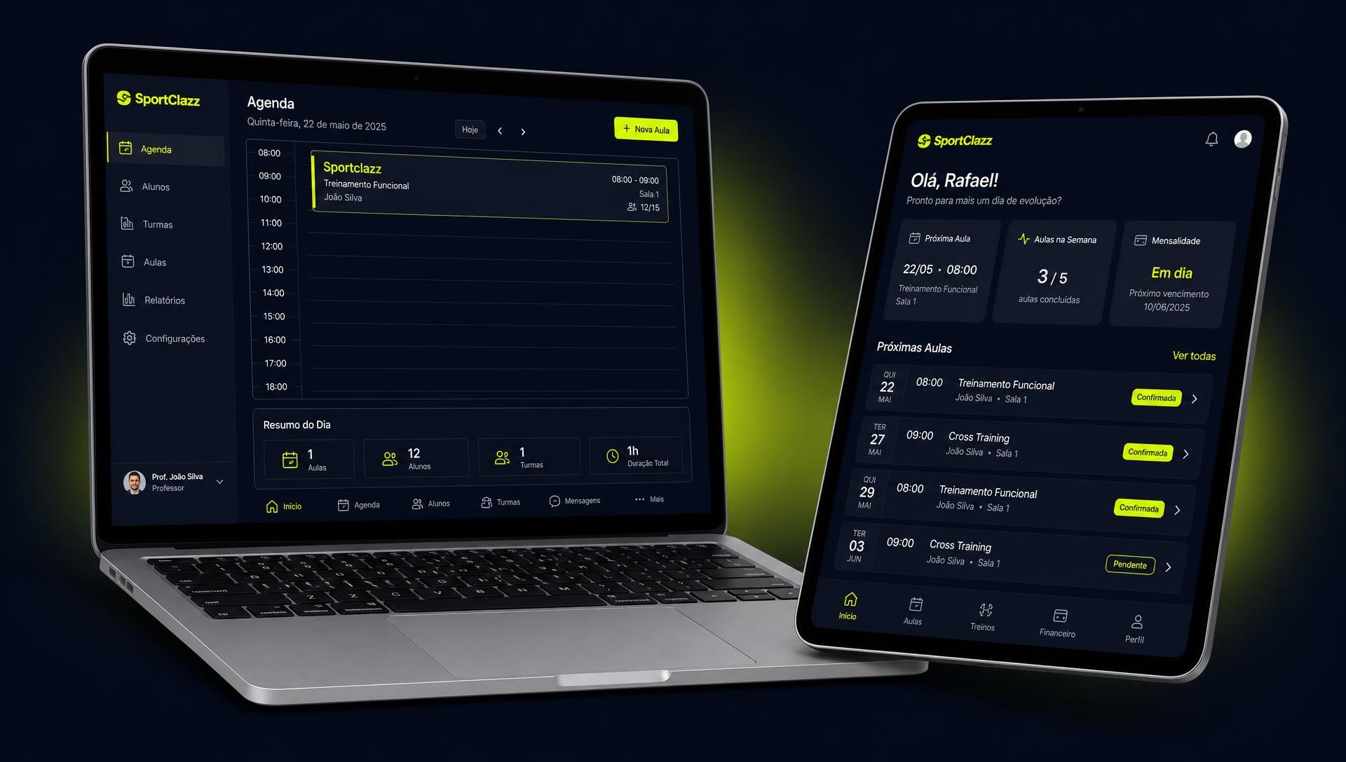 Mockup do SportClazz em laptop e tablet com agenda e portal do aluno